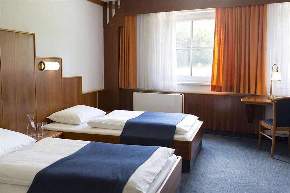 Hotel Paradies Graz Exterior foto